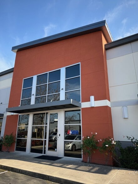 More Photos Of 6101 Pacific St, Rocklin Light Distribution For Sale