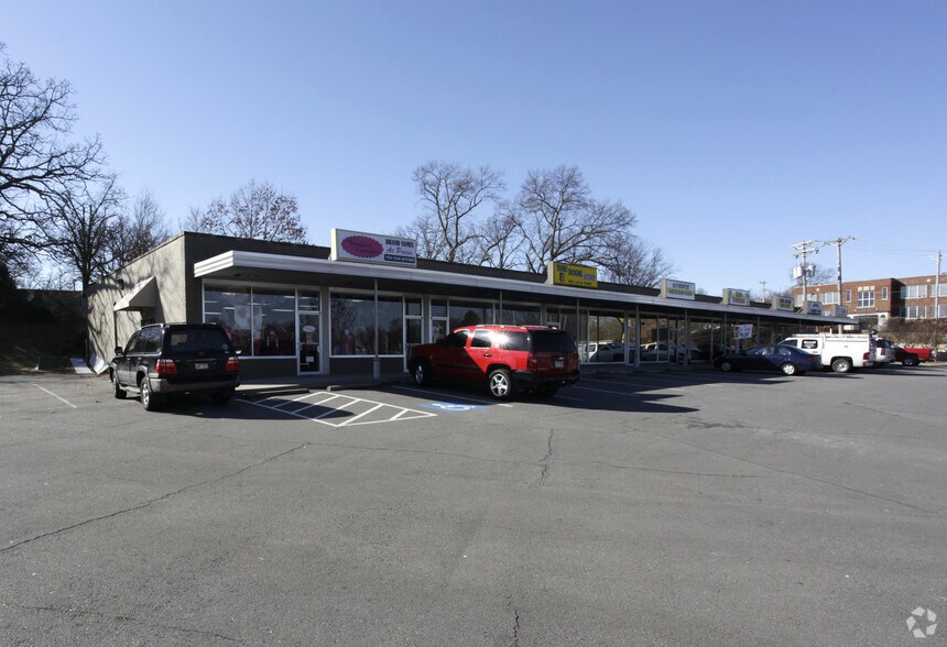 More Photos Of 3812-4030 John F Kennedy Blvd, North Little Rock Unknown For Lease