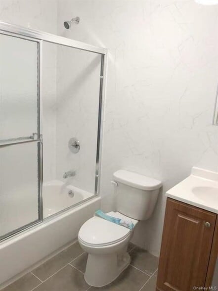 More Photos Of 102-03 Jamaica Ave, Richmond Hill Multifamily For Sale