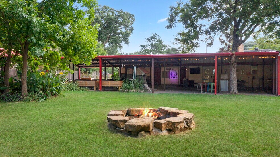 More Photos Of 18541 Mueschke Rd, Cypress Restaurant For Sale