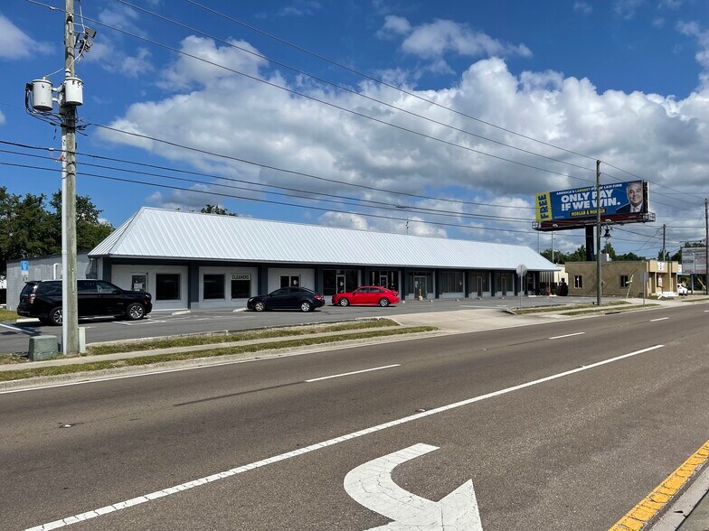 More Photos Of 190 S County Road 427, Longwood Unknown For Lease