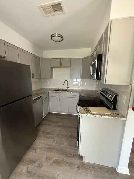 More Photos Of 8354 Martinsburg Pike, Shepherdstown Apartments For Sale