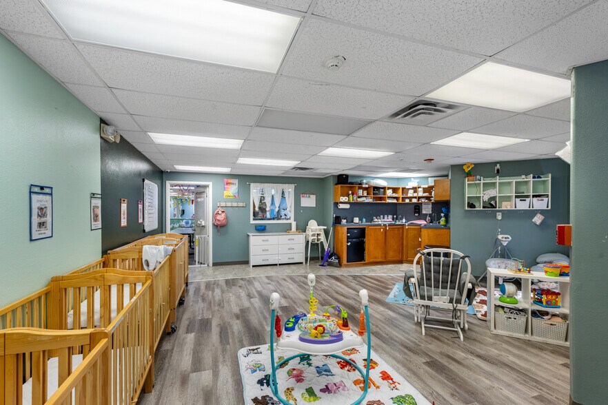 More Photos Of 3421 E Walnut St, Pearland Daycare Center For Sale