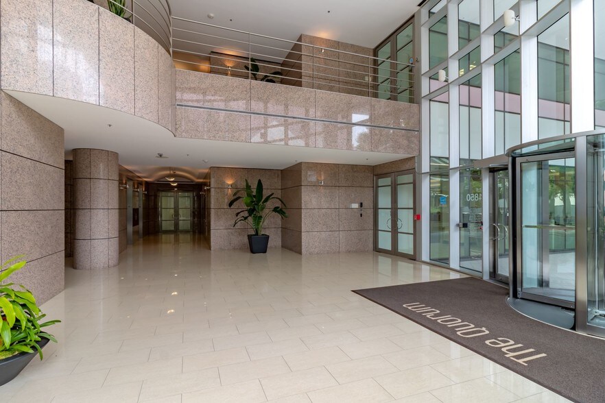 More Photos Of 14850 Quorum Dr, Dallas Office For Lease