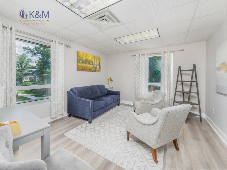 More Photos Of 3930 Walnut St, Fairfax Medical For Sale