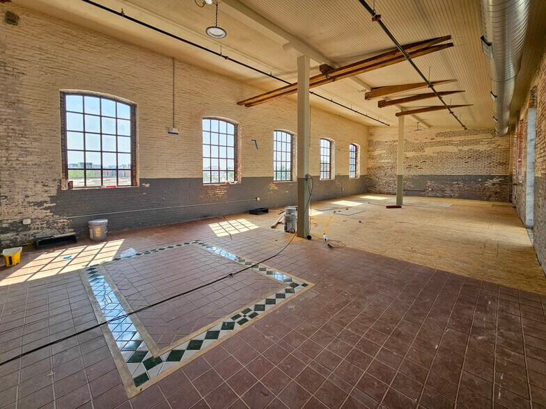 More Photos Of 1930 E Huntingdon St, Philadelphia Warehouse For Lease