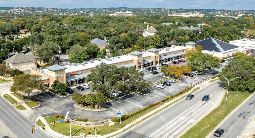 Primary Photo Of 16601-16635 Huebner Rd, San Antonio General Retail For Lease