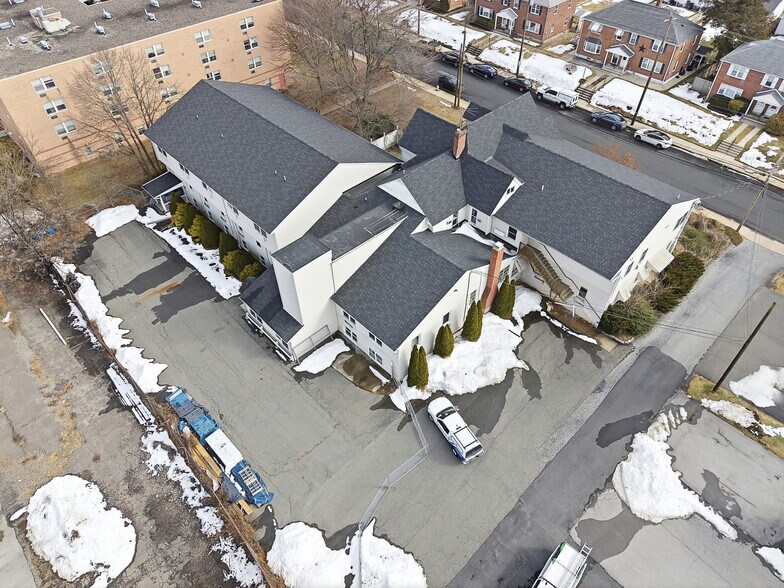 More Photos Of 659 Broad St, Emmaus Apartments For Sale