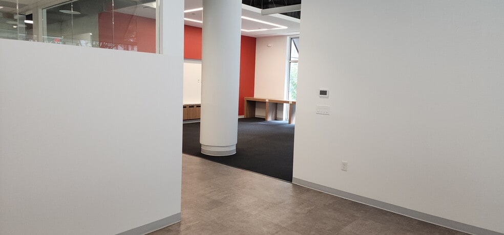 More Photos Of 805 Peachtree St NE, Atlanta Apartments For Lease