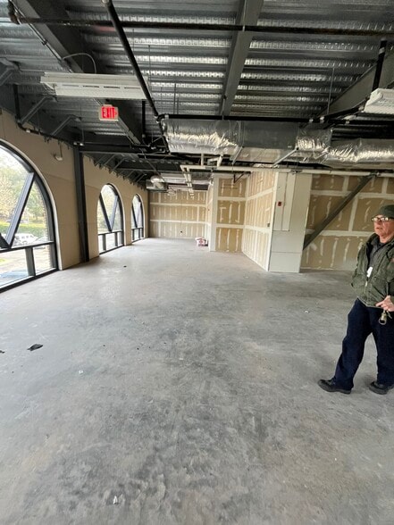 More Photos Of 411 N Section St, Fairhope Medical For Lease