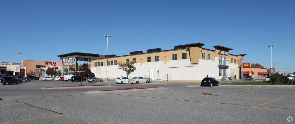 More Photos Of 75 Consumers Dr, Whitby Unknown For Sale