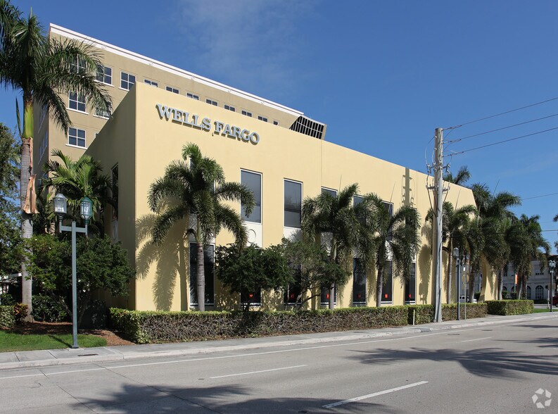 More Photos Of 975 S Federal Hwy, Boca Raton Office For Lease