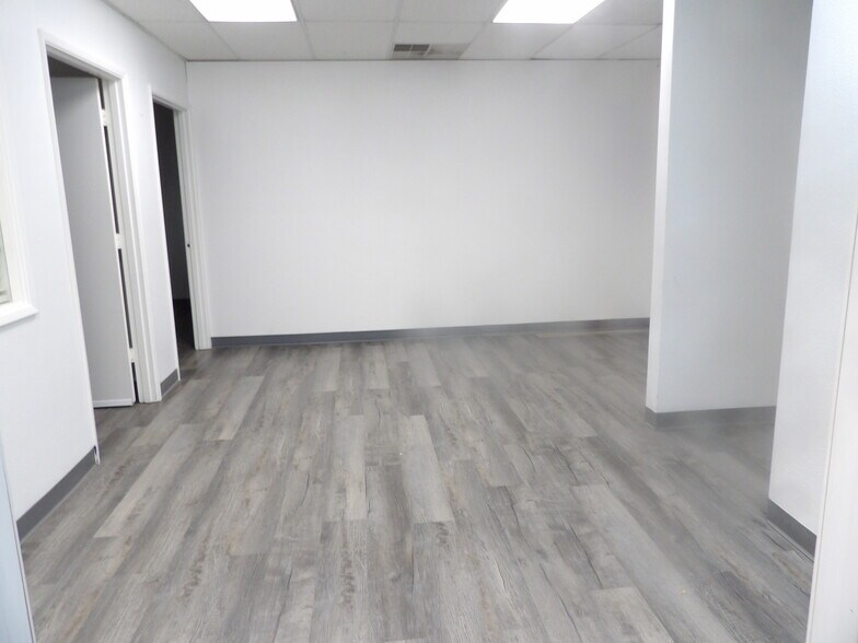 More Photos Of 765 Broadway Ave, El Centro Medical For Sale