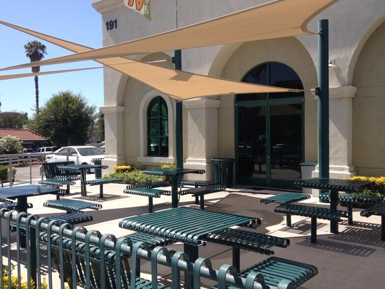 More Photos Of 191 W Big Springs Rd, Riverside Freestanding For Lease