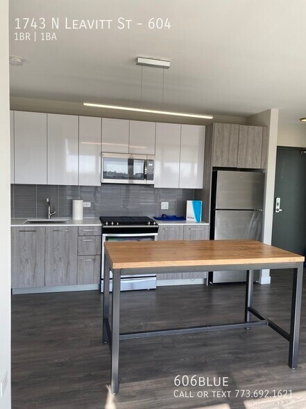 More Photos Of 1767 N Milwaukee Ave, Chicago Apartments For Lease