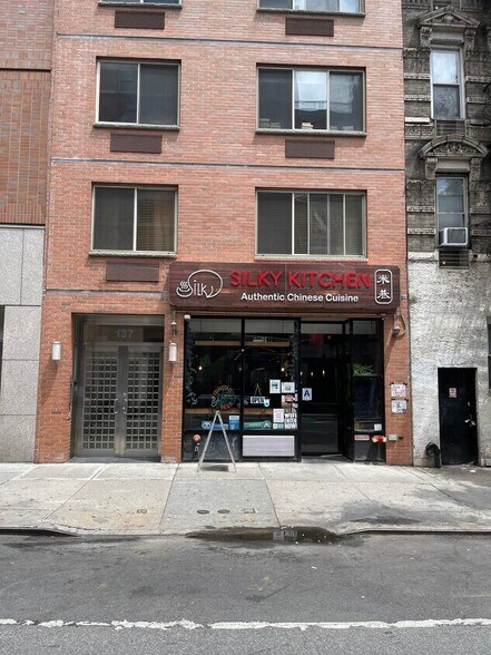 More Photos Of 132 13th st, New York General Retail For Lease