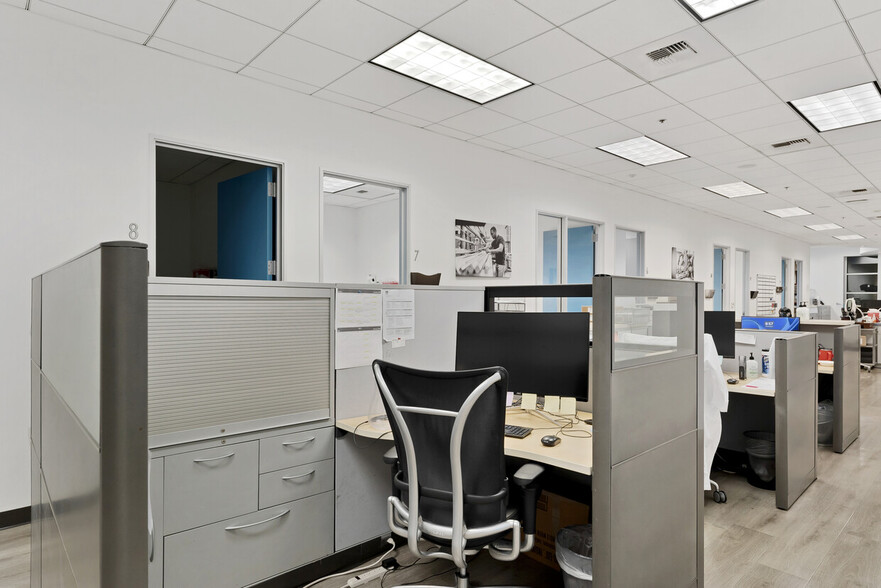 More Photos Of 17232 Red Hill Ave, Irvine Healthcare For Lease