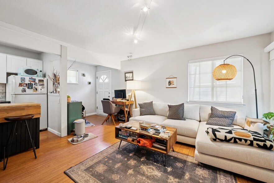 More Photos Of 829 San Anselmo Ave, San Anselmo Apartments For Sale