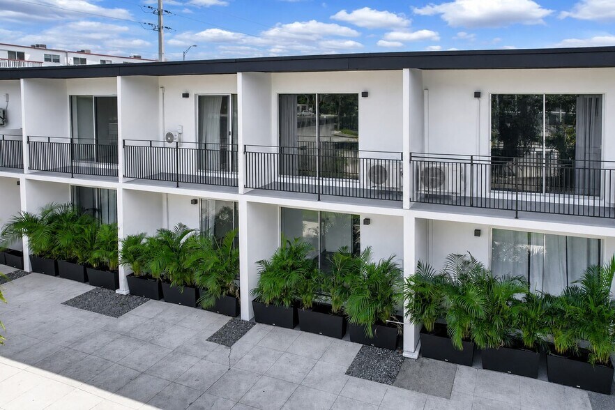 More Photos Of 14280 NE 6th Ave, North Miami Apartments For Sale