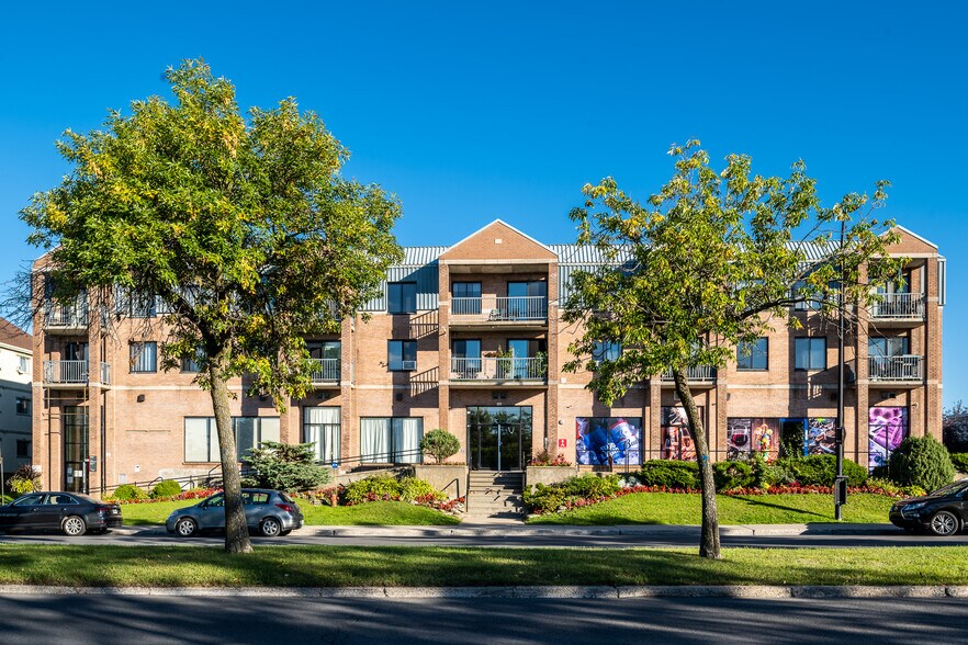 More Photos Of 9120-9140 Boul Perras, Montréal Apartments For Sale