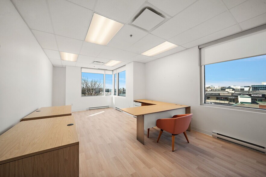More Photos Of 8000 Boul Décarie, Montréal Medical For Lease
