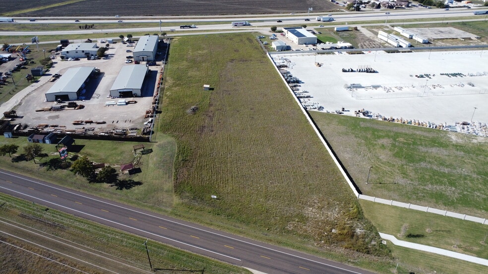 More Photos Of South Interstate Highway 35 East, Waxahachie Land For Sale