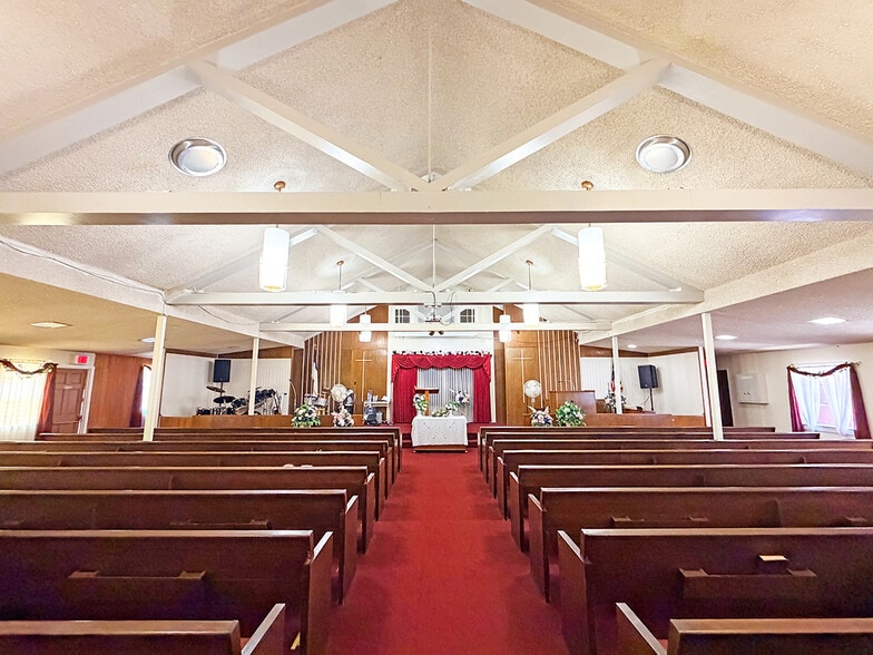More Photos Of 9618 Alexander Ave, South Gate Religious Facility For Sale
