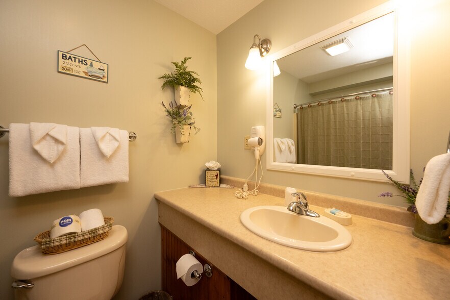 More Photos Of 17848 Garrett Hwy, Oakland Apartments For Sale