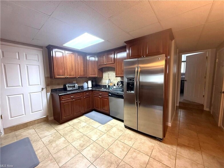 More Photos Of 6405 Glenn Hwy, Cambridge Hotel For Sale