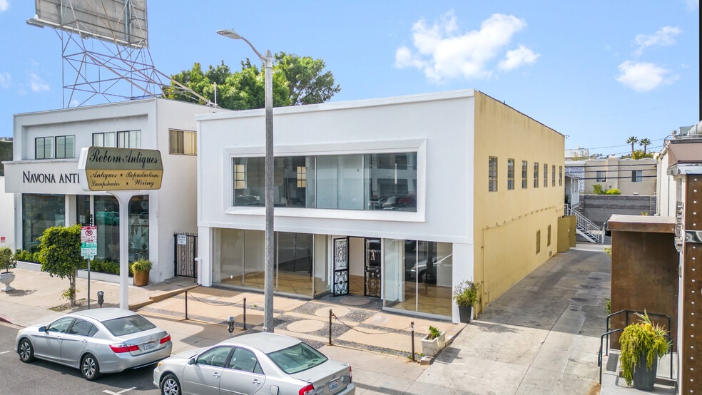 More Photos Of 853-857 N La Cienega Blvd, West Hollywood Restaurant For Lease