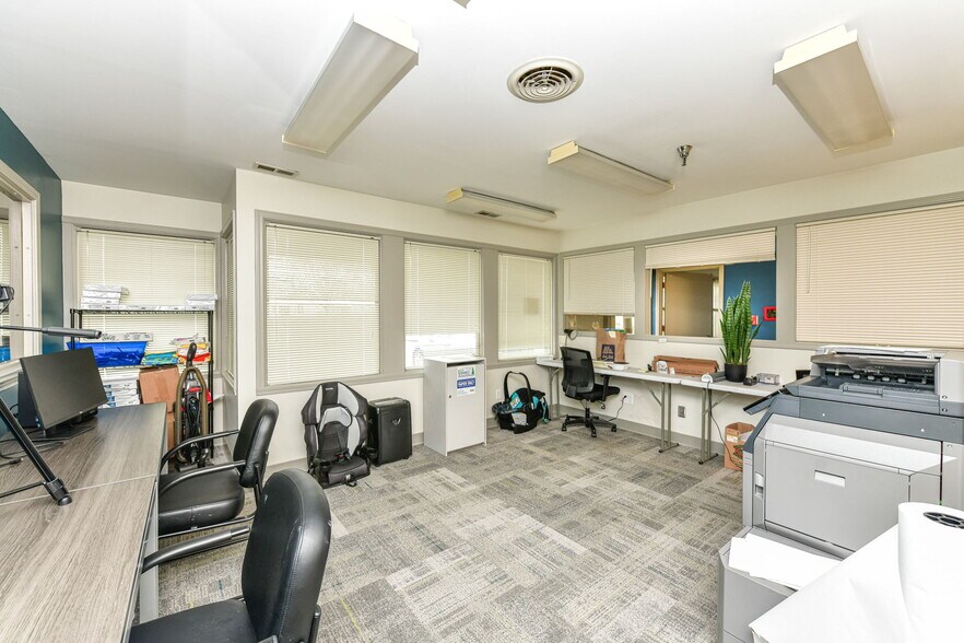 More Photos Of 1640 N Ritter Ave, Indianapolis Medical For Sale