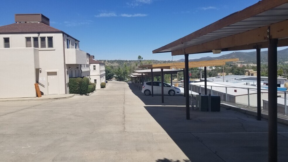 More Photos Of 919 12th Pl, Prescott Medical For Sale