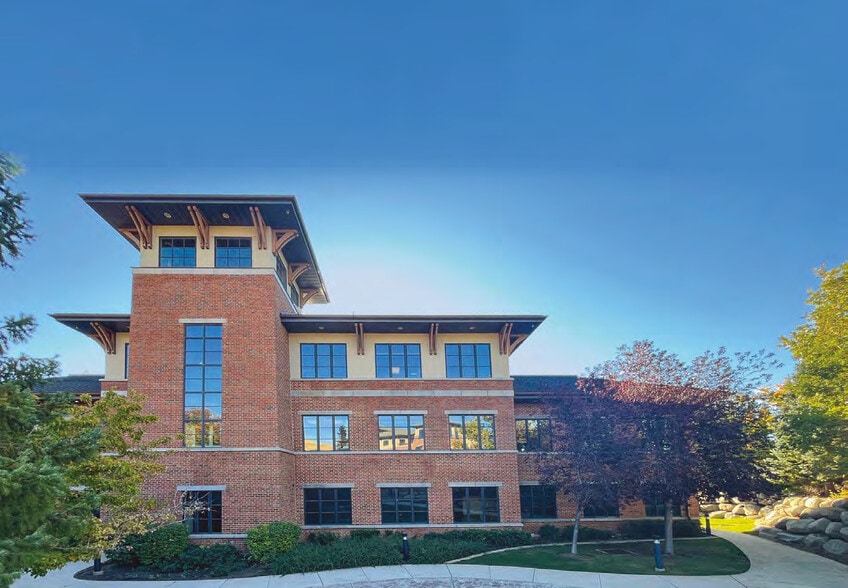 More Photos Of 3340 N Center St, Lehi Office For Lease