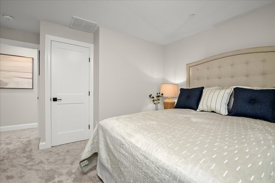 More Photos Of 140 S Washington St, Easton Multifamily For Sale