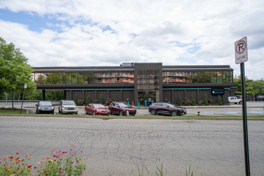 More Photos Of 101 Corbett Ct, Pittsburgh Medical For Lease