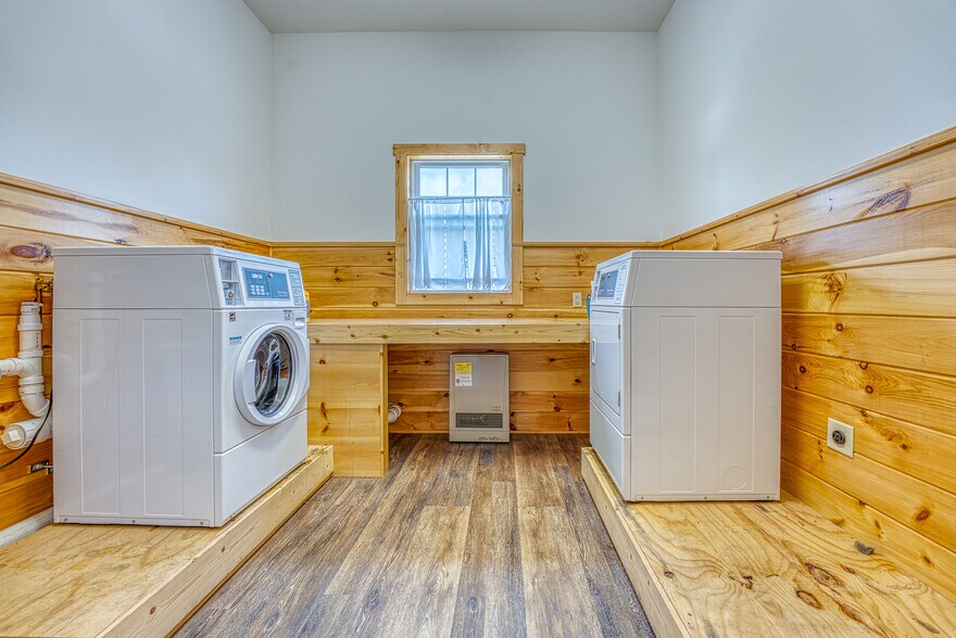 More Photos Of 2 Perkins Pl, Woodsville Apartments For Sale