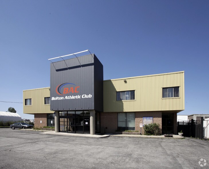 More Photos Of 4 Industrial Rd, Caledon Service For Sale