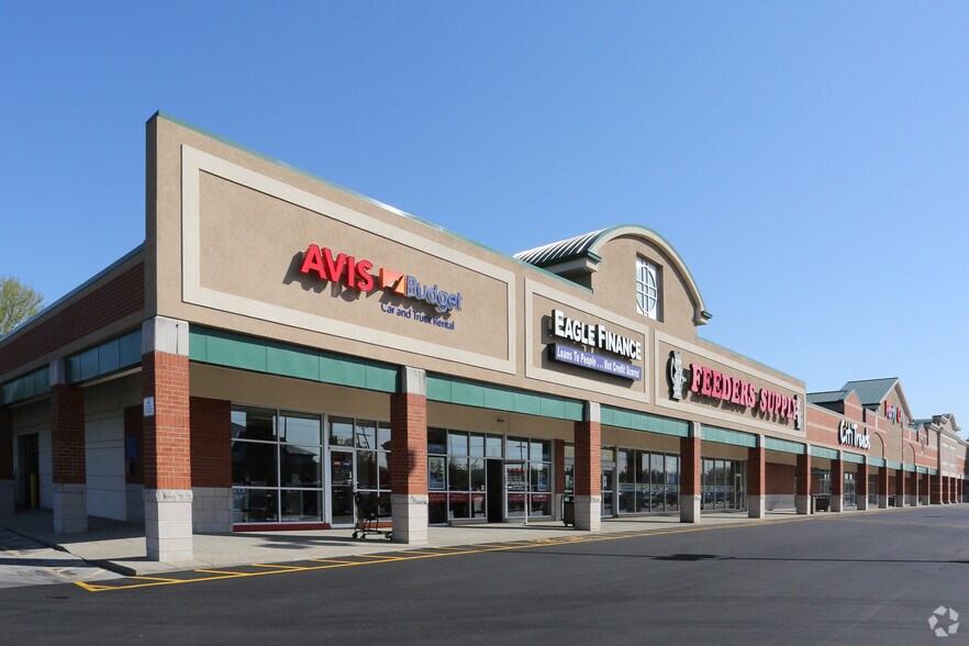 More Photos Of 215-305 E Lewis & Clark Pky, Clarksville Storefront For Lease