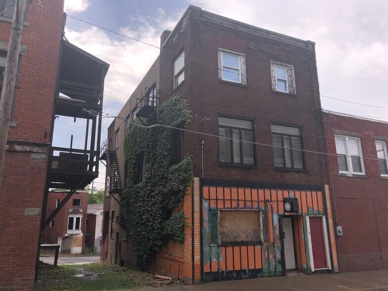 More Photos Of 7 Avenue D, Johnson City Storefront Retail Residential For Sale