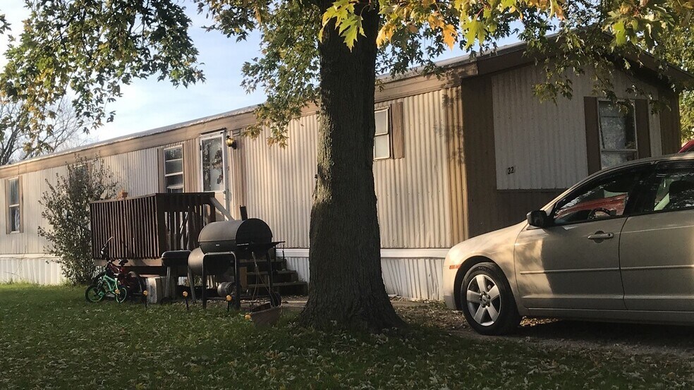 More Photos Of 10-38 Danville St, Westville Manufactured Housing Mobile Home Park For Sale