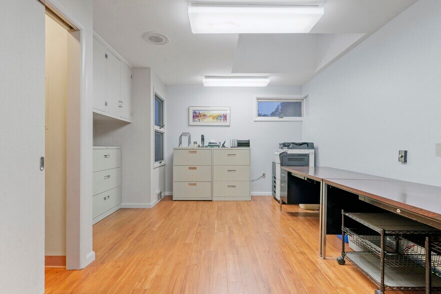 More Photos Of 6 Arbor Dr, Glens Falls Office For Sale