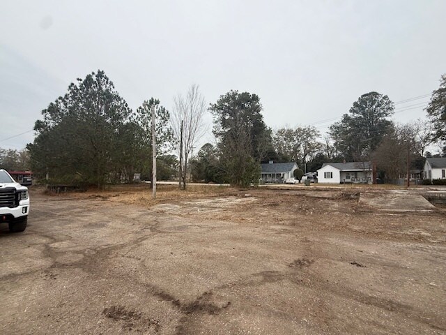 More Photos Of 301 S Parsonage St, Bennettsville Land For Sale