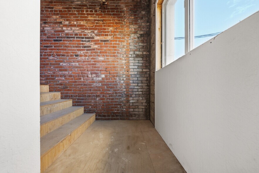 More Photos Of 316 Front St, Medford Specialty For Sale