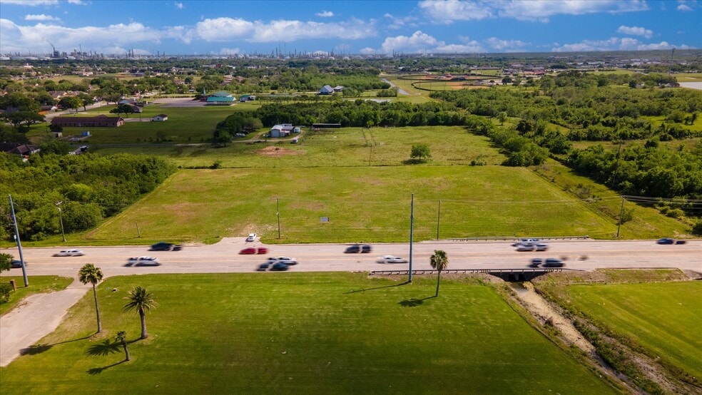 More Photos Of 00 25th Avenue @ 29th Avenue, Texas City Land For Sale