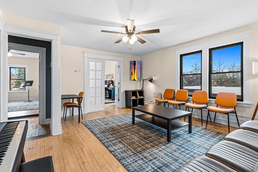 More Photos Of 1154 Grand Ave, Saint Paul Storefront Retail Office For Sale