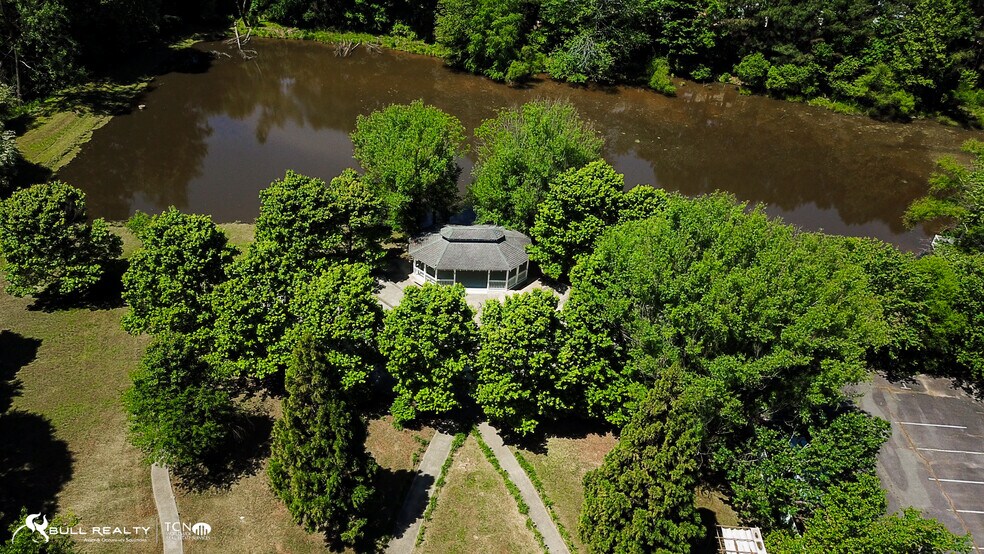 More Photos Of 348 Highway 9 S, Dawsonville Lodge Meeting Hall For Sale