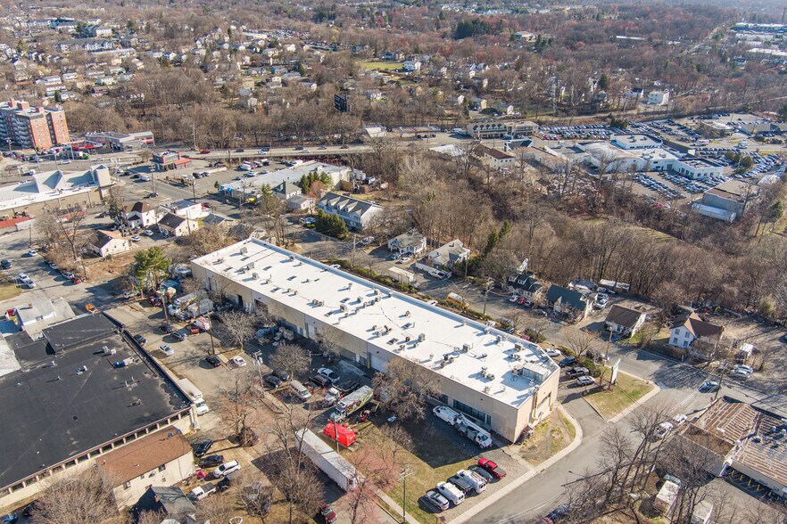 More Photos Of 310 Roosevelt Ave, Spring Valley Freestanding For Lease