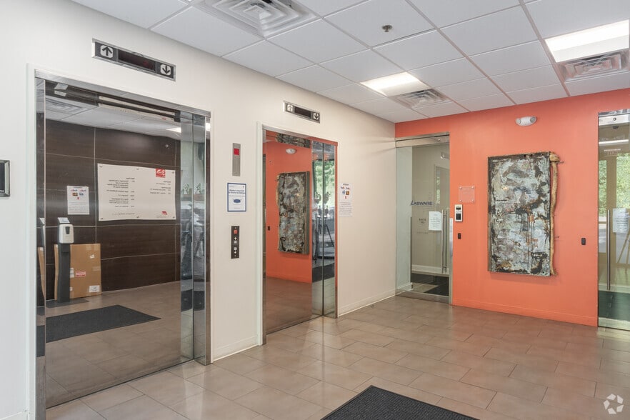 More Photos Of 3 Mill Rd, Wilmington Office For Lease