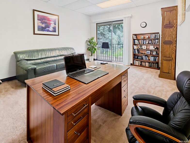 More Photos Of 8751 E Hampden Ave, Denver Office For Sale