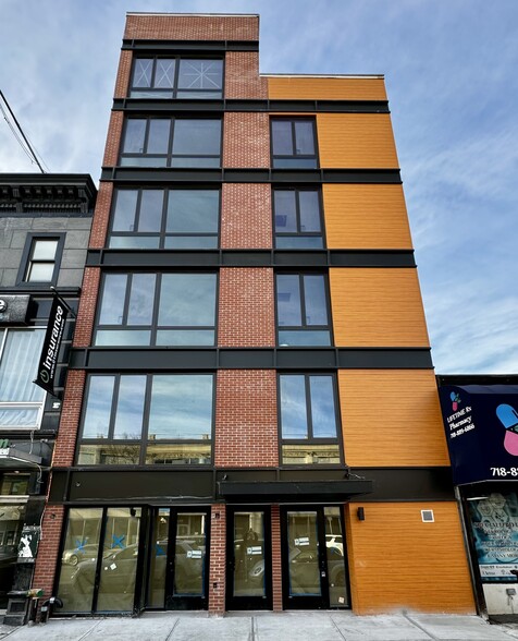 Primary Photo Of 3224 Steinway St, Astoria Apartments For Lease